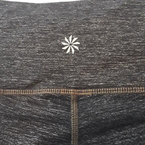 Athleta Sz XS Gray Chaturanga Capri leggings - Picture 4 of 12